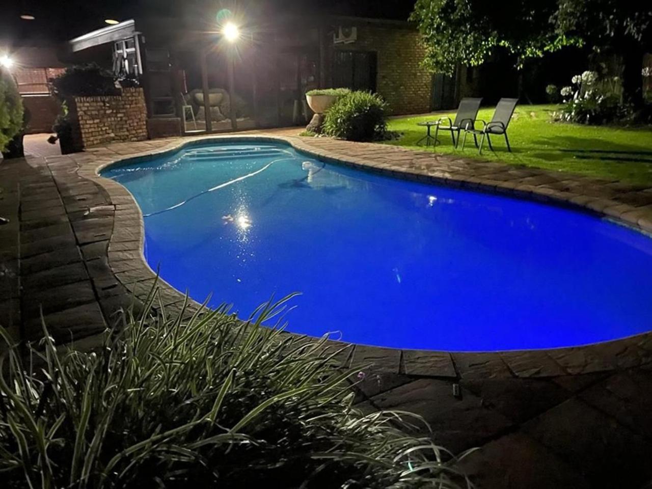 מידלבורג Spies Villa - Fast Wi-Fi, Netflix And Generator מראה חיצוני תמונה